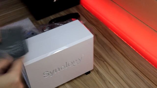Guarde tudo com o NAS Synology DS218j смотреть онлайн