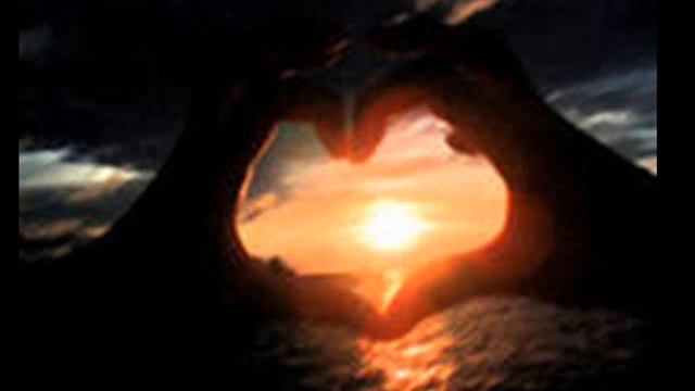 слайды к песне,,я верю есть на свете бог,,.wmv смотреть онлайн