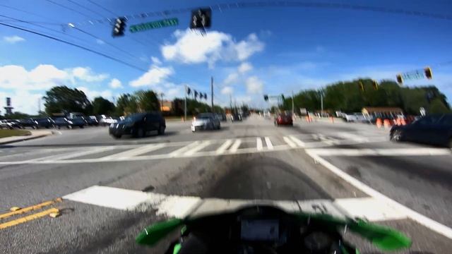 2021 ZX10R oil change and service light reset смотреть онлайн