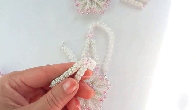 Свадебный комплект. Часть 5. Сборка колье . смотреть онлайн