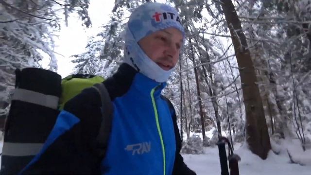 ЗИМНИЙ ПОХОД / ДВА ДНЯ В ЛЕСУ БЕЗ ПАЛАТКИ / 2021 /НАЧАЛО смотреть онлайн