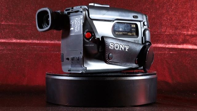 Sony Handycam CCD-TR707E смотреть онлайн