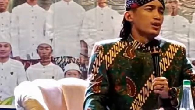 pengajian akbar bersama #gus ulinnuha pemalang 15 feb 2024 malam смотреть онлайн