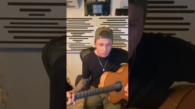 Danny Jones Livestream On Instagram (12/05/2020) смотреть онлайн