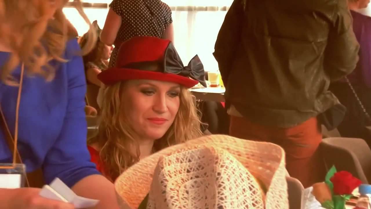 Лунный Город смотреть онлайн