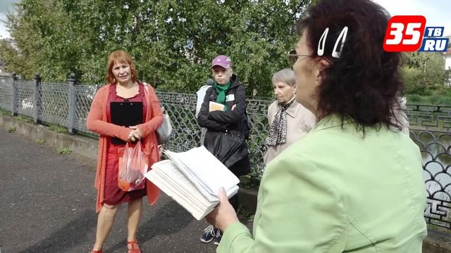 Шарф с портретом Рубцова вручили участникам литературного челленджа смотреть онлайн