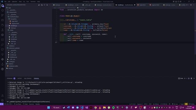 How To Make Flask Apps The CORRECT Way | The Superior Pattern смотреть онлайн