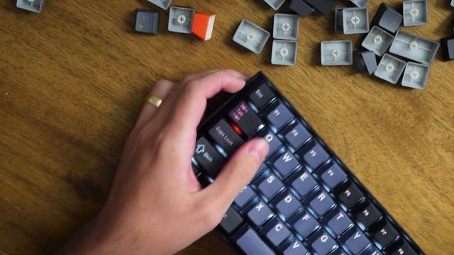 GMK Dracula Theme Unboxing смотреть онлайн