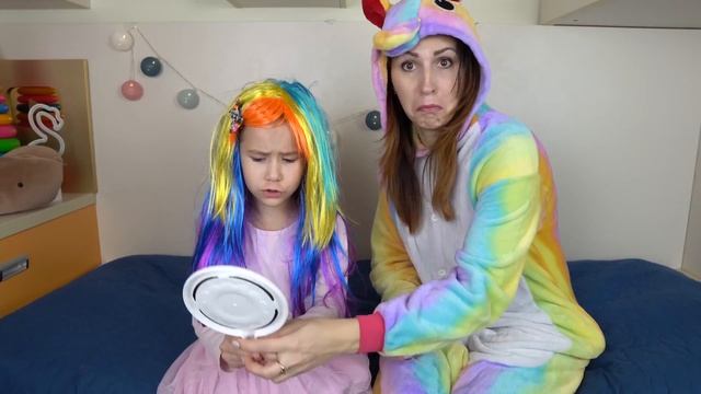 Лика показывает как нужно делать прическу для девочек смотреть онлайн