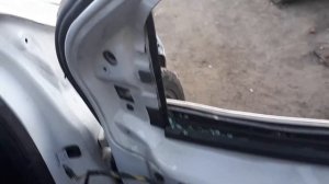 Форд фокус 3. Разборка передней правой двери.