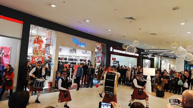 Шотландцы в меге белая дача смотреть онлайн