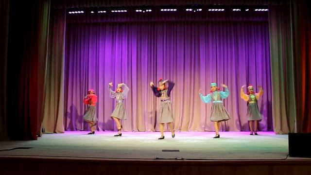 анс. "Торга" подготовит. гр. п.Ики-Бурул, Калмыкия танец "Мингн байр" смотреть онлайн