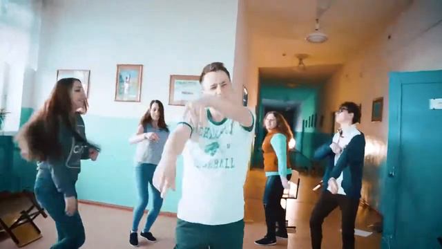 ВЫПУСКНОЙ КЛИП 2017 ВЫПУСКНОЕ ВИДЕО смотреть онлайн
