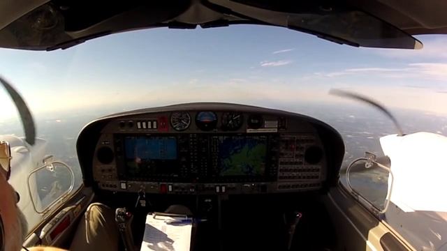 DA42-VI IFR Visual LND Stockholm Bromma (ESSB) to Visby (ESSV) смотреть онлайн