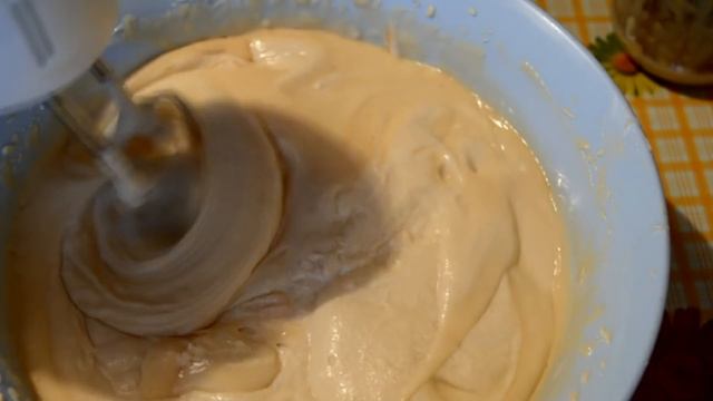 Что делать если крем при взбивании расслоился.