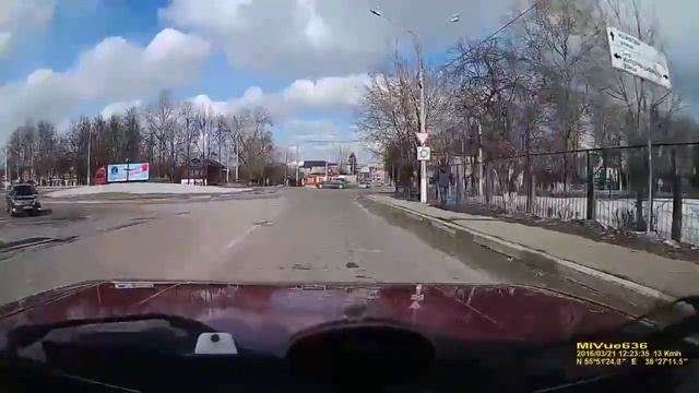 Осторожно ! Подснежники на дороге. смотреть онлайн