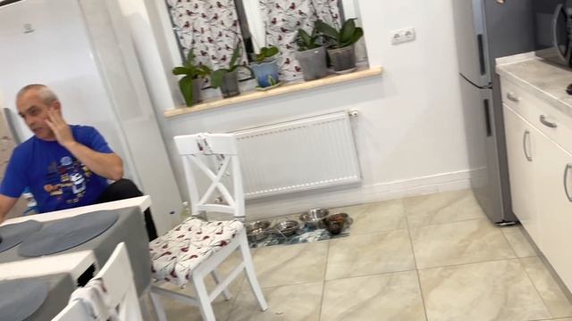 Привёз продукты! Приготовил шпинат для мамы! Накрыл стол смотреть онлайн