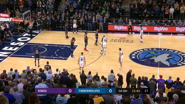 Wolves Take 8-Second Violation, Put Ball On Free-Throw Line Where Kobe Passed MJ's Scoring Record смотреть онлайн