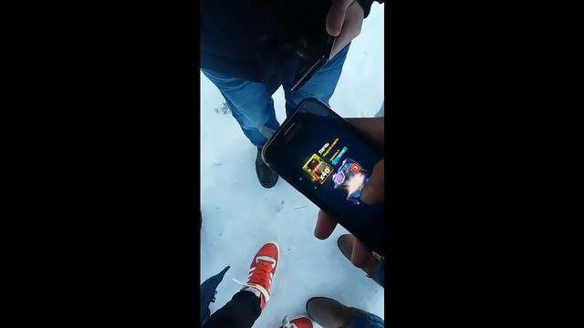 САМЫЕ СМЕШНЫЕ РЕАКЦИИ ШКОЛЬНИКОВ НА ВЫПАДЕНИЕ ЛЕГЕНДАРОК В КЛЕШ РОЯЛЬ/CLASH ROYALE |Смешные моменты смотреть онлайн