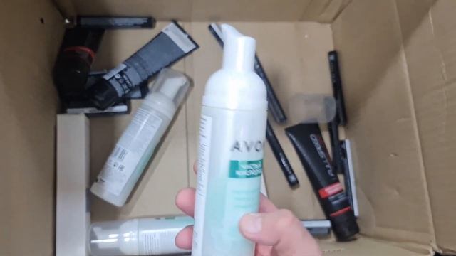 Распаковка заказа по 02/2022 каталогу каталогу, февраль. Пришел брак?♂️ #avon #avonkz