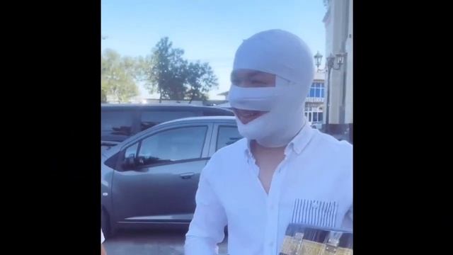 Java eng kichik muhlisasini xursand qildi ( Dunyo seni togangmas ) смотреть онлайн