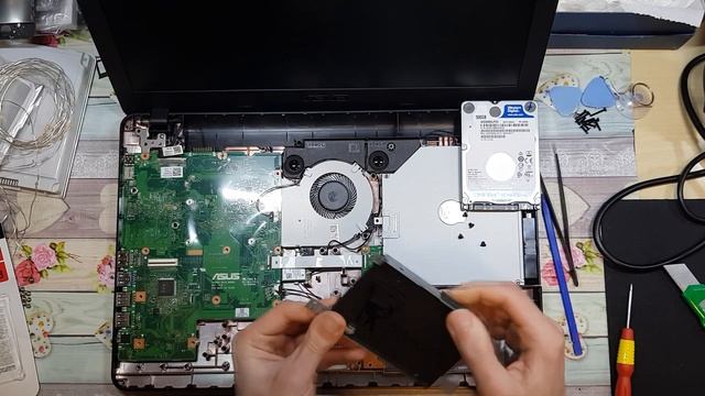 Upgrade Laptop Notebook Asus X540BA Montando un SSD KINGSTON da 480gb VELOCE! смотреть онлайн