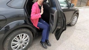 1 урок этикета. Девушки, внимание! АИДА АСТЕЖЕВА: "Как правильно садиться в машину..." Ставят птичк