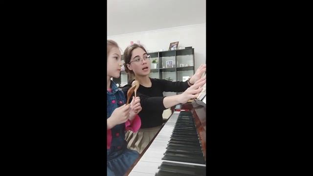 Урок музыки с Даниловыми смотреть онлайн