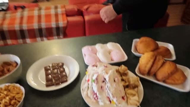 VLOG Сделала ногти. Покрасила Вике волосы смотреть онлайн