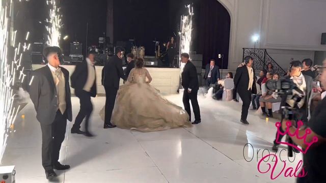 Quinceañera Vals | The Vampire Masquerade | Orozco Val’s | Fatima’s XV смотреть онлайн