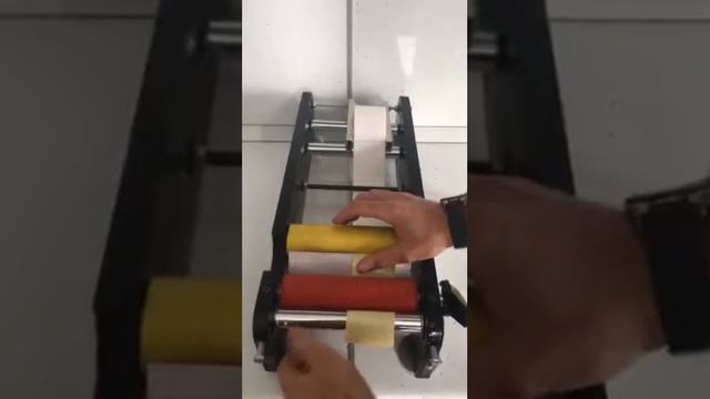 Ручная этикетировочная машина аппликатор. смотреть онлайн