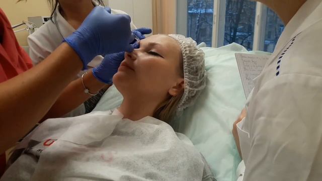 АирисКом семинар, студенты учатся: БОТОКС верхняя часть лица.