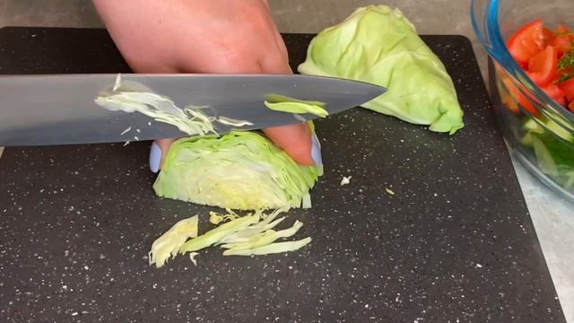 Салат на каждый день///Витаминый Салат из Редиски и Свежей Капусты смотреть онлайн