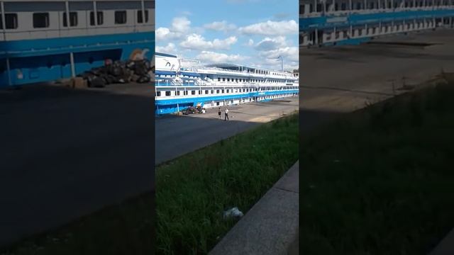 санкт-петербург Пролетарская метро смотреть онлайн