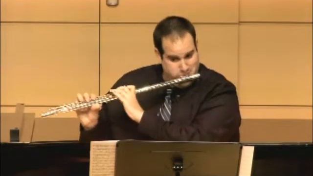 Aaron Copland: Duo for Flute and Piano - Movement 1: Flowing смотреть онлайн