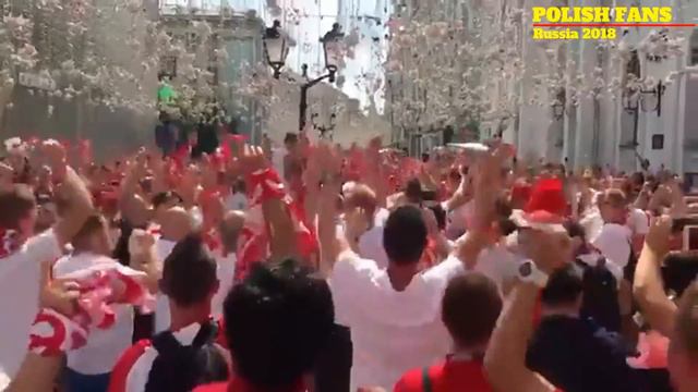Polish fans overtake Moscow I Poland-Senegal I World Cup Russia 2018 смотреть онлайн