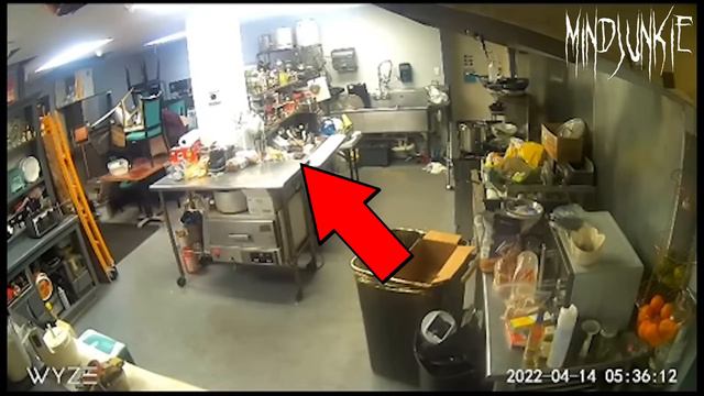 9 SCARY GHOST Videos That'll Make YOU Shiver смотреть онлайн
