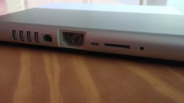 Unboxing y preview del Microsoft Surface Studio 2, el todo-en-uno definitivo para creativos [4K] смотреть онлайн