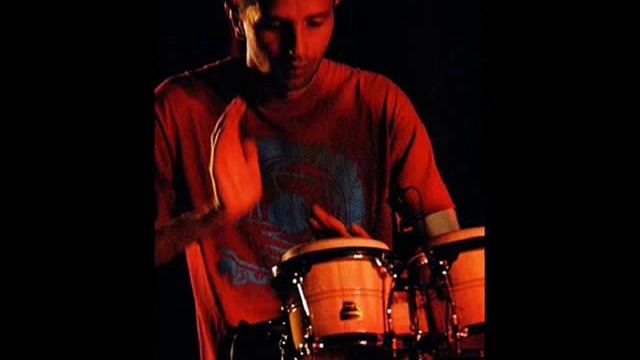 Aïwa - Yiyi смотреть онлайн