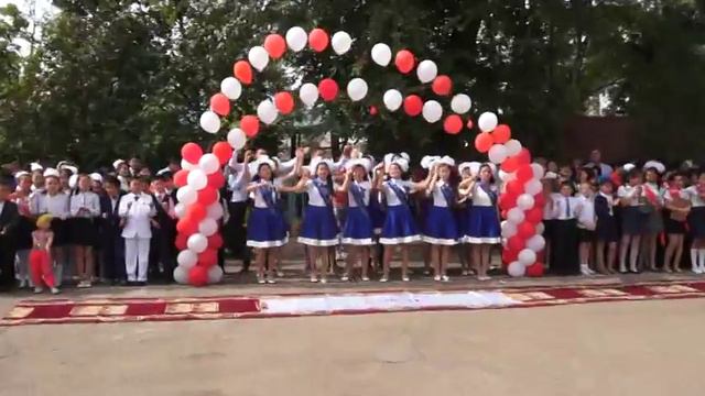 Песня "Ұстазым" в исполнении Нурлыбай Бектилеуов, средняя школа Енбекши , 11а-класс, 2015 год! смотреть онлайн