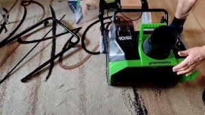 Снегоуборщик Greenworks GD40.подбираю комплект и собираю