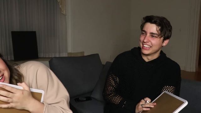 TAKING A BOYFRIEND & GIRLFRIEND COMPATIBILITY TEST PT. 2!! смотреть онлайн