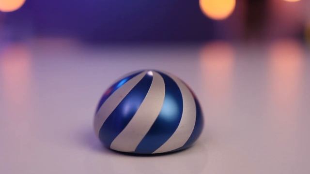 Crazy Optical Illusion Gadgets - Spinning Kinetic Desk Toy Review смотреть онлайн