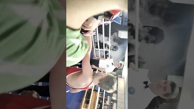 бокс (2) дав нокдаун челику(я червоний) смотреть онлайн