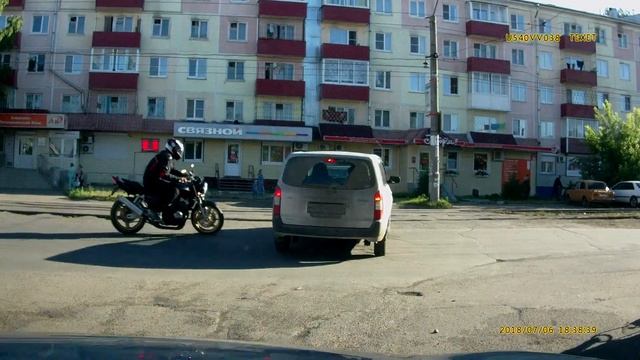 Не пропустил, или не заметил? смотреть онлайн