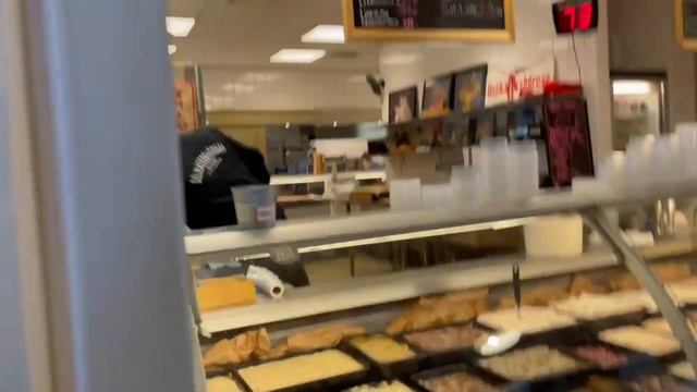 Идем в рынок деликатесов Saluhallen в Гетеборге #sweden #gothenburg #Saluhallen #travel смотреть онлайн