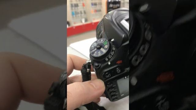 Nikon D7200 смотреть онлайн