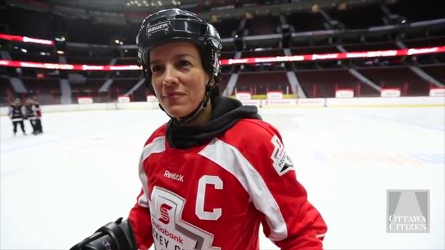 Opening a door to the rink: Hundreds of girls celebrate the game with Hockeyfest смотреть онлайн