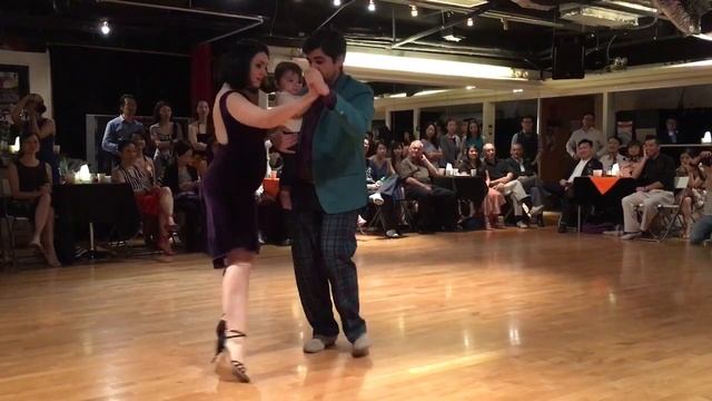 Ariadna Naveira y Fernando Sanchez in Hong Kong Grand milonga 2017 - 2/4 смотреть онлайн