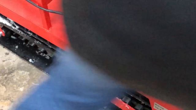 Нагрузили мотобуксировщик в хлам. Как провести обкатку и подтянуть цепь на мотобуксировщике смотреть онлайн